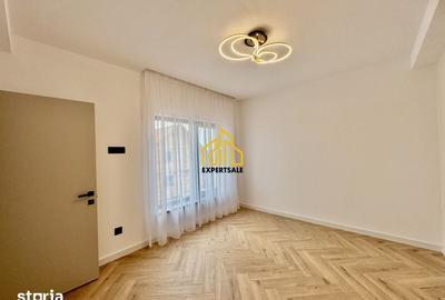 Casă cu 4 camere cu Teren 300 Mp în Domnești