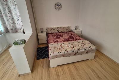 Apartament cu 3 camere decomandat, mobilat în Decebal - 2