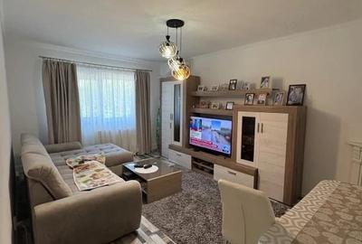 Apartament cu 3 camere decomandat în Ultracentral