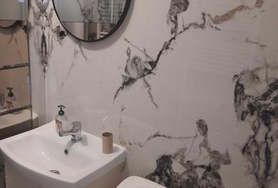 Apartament cu 2 camere semidecomandat în Micro 6