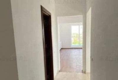 Apartament cu 2 camere decomandat în Titan - 3