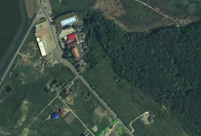 Teren de 3600 mp, în Central
