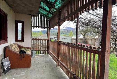 Casă cu 2 camere cu Teren 1850 Mp în Dobârlău - 14