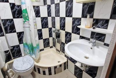 Casă cu 5 camere cu Teren 155 Mp în Muncitoresc