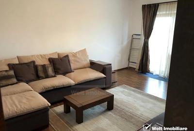 Apartament cu 3 camere decomandat, mobilat în Între Lacuri