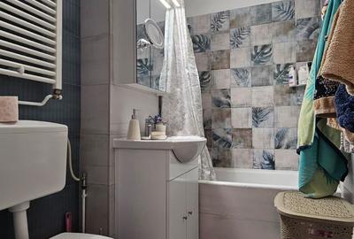 Apartament cu 3 camere decomandat în Griviței
