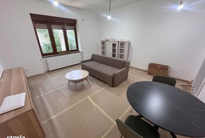 Apartament cu 2 camere în Sub Arini