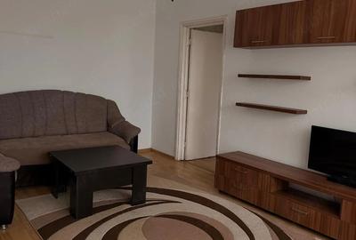 Apartament cu 2 camere semidecomandat în 1 Mai - 3