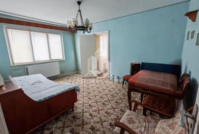 Apartament cu 2 camere nedecomandat în Tomis Nord