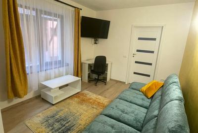 Apartament cu 2 camere semidecomandat în Centrul Istoric - 1