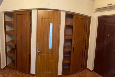 Apartament cu 3 camere decomandat în Central - 2