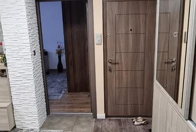 Apartament cu 2 camere decomandat în Gorjului