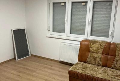 Apartament cu 2 camere nedecomandat în Micro 16