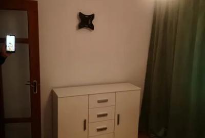 Apartament cu 3 camere decomandat în Tomis Nord