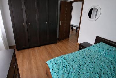 Apartament cu 2 camere semidecomandat în Teiul Doamnei