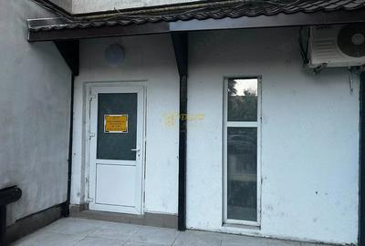 Spațiu comercial, de 48 mp, în Nicolina