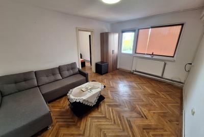 Apartament cu 2 camere semidecomandat în Complex Studențesc