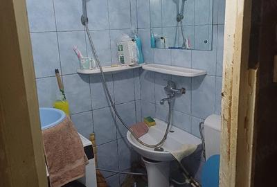 Garsonieră decomandată în Podul de Piatră