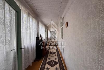 Casă individuală cu 15 camere cu Canalizare în Pesac - 28
