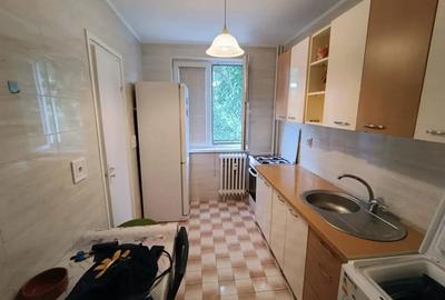 Garsonieră decomandată în Sebastian