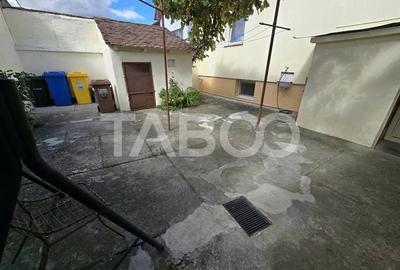 Casă cu 4 camere cu Teren 237 Mp în Central