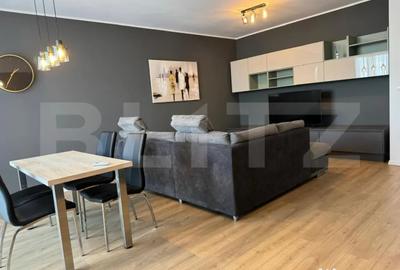 Apartament cu 2 camere semidecomandat în Aradului