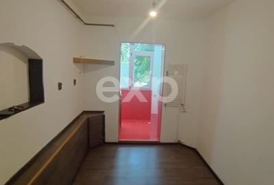 Apartament cu 2 camere decomandat în Trivale - 6