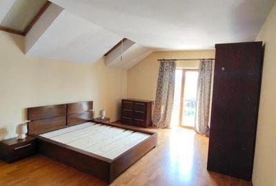 Casă cu 4 camere cu Teren 230 Mp în Micești
