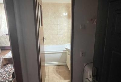 Apartament cu 3 camere decomandat în Central - 1
