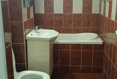 Apartament cu 2 camere decomandat în Rogerius - 3
