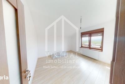 Casă cu 5 camere cu Teren 372 Mp în Roșia - 3