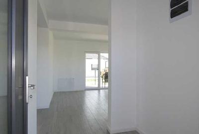 Casă cu 3 camere în Sânmartin - 1