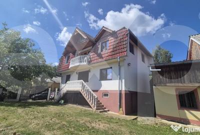 Casă cu 5 camere cu Canalizare în Băjești - 18