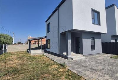 Duplex cu 3 camere cu Teren 350 Mp în Moșnița Nouă