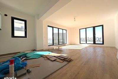 Apartament cu 5 camere decomandat în Theodor Pallady