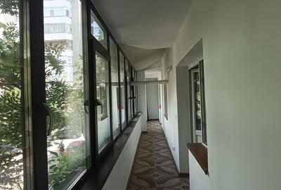 Apartament cu 2 camere decomandat în Calea București - 2