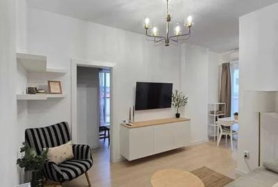 Apartament cu 2 camere semidecomandat, mobilat în Florești