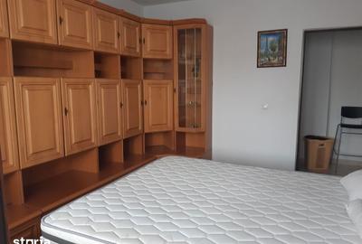 Apartament cu 3 camere decomandat în Păcurari - 3
