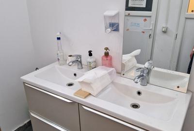 Spațiu comercial, de 280 mp, în Central - 2