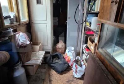 Casă cu 2 camere cu Teren 200 Mp în Central - 3