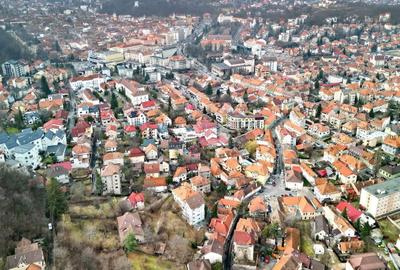 Teren Construcții intravilan de 10403 mp, în 15 Noiembrie - 18