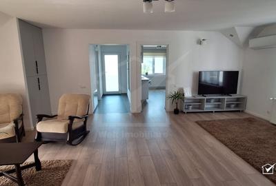 Apartament cu 3 camere semidecomandat, mobilat în Gruia - 2