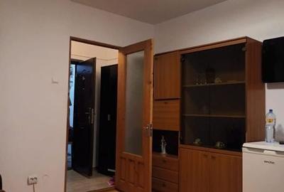 Garsonieră decomandată în Central - 1