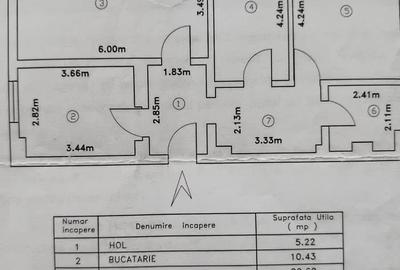 Apartament cu 3 camere decomandat în Nicolina