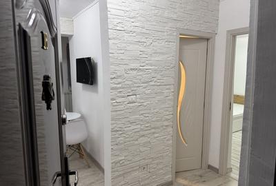 Garsonieră decomandată în Exterior Vest