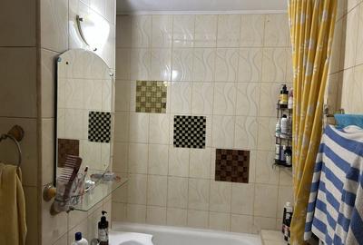 Apartament cu 2 camere decomandat în Exterior Vest