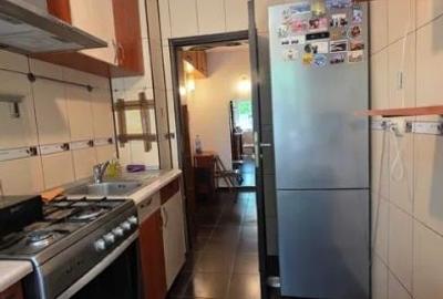 Apartament cu 3 camere semidecomandat în Berceni - 7