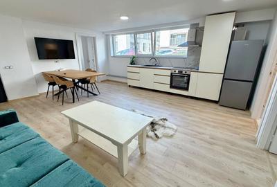 Apartament cu 3 camere decomandat, mobilat în Iris