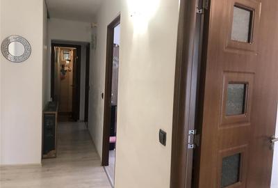Apartament cu 4 camere decomandat, mobilat în Noua - 9