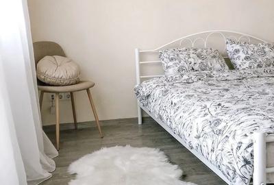 Apartament cu 3 camere decomandat în Spitalul Județean